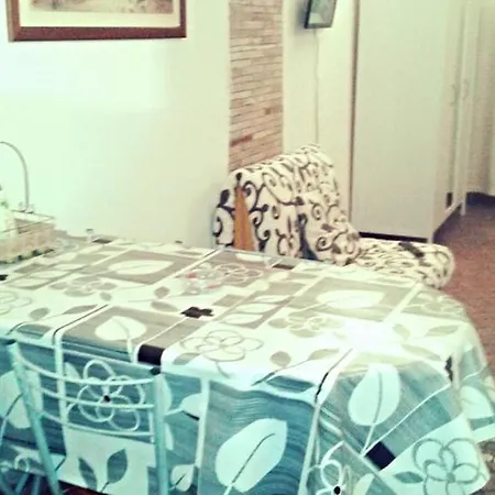 Castel San'angelo Studio Apartment